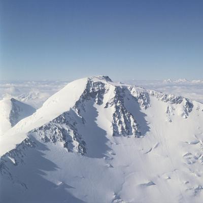 ข้อเท็จจริงที่น่าสนใจ: ภูเขาตระหง่านของคีร์กีซสถาน คีร์กีซสถานสูงจากระดับน้ำทะเลเท่าใด