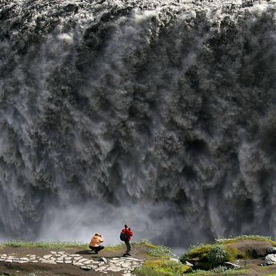 ​10 самых завораживающих водопадов Исландии